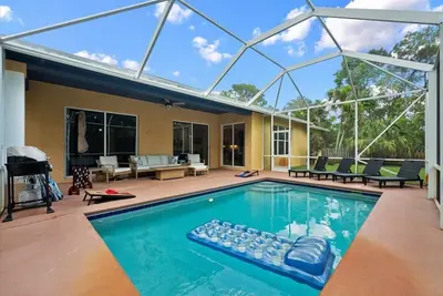 Image de Sailfish Oasis - Private Pool Retreat in Stuart