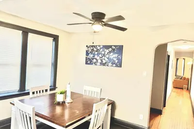 Image de Modern 1br Near Midway - Cta Train - Golf Nearby