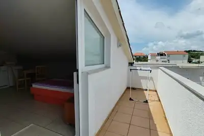 Image de Appartement de deux chambres avec la terrasse Pirovac (Sibenik) (A-27461-b)