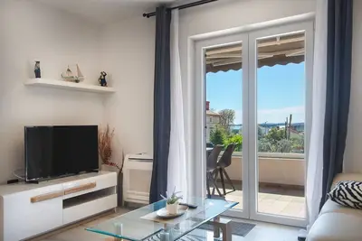 Image de Appartement de deux chambres avec le balcon et la vue sur le mer Medulin (A-27682-a)