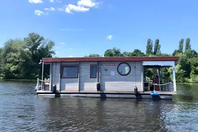 Image de Vacances sur le houseboat NautikHus – Liberté sur la Havel
