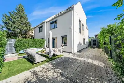 Image de Modern Luxury Villa, 5 Bedrooms, Alte Donau