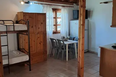 Image de Studio « Marina’s Houses By The Sea - Apt 11 » avec vue mer, Wi-Fi et climatisation