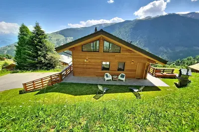 Image de Chalet Le Bleusy by Interhome
