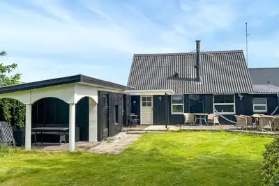 Image de 3 bedroom pet friendly home in Roslev