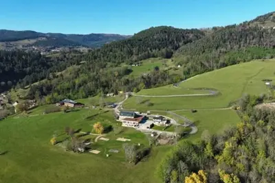 Image de Domaine Le H – Studio Falimont avec vue imprenable sur les montagnes des Vosges