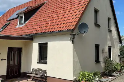 Image de A Temporary Home Not far from Leipzig, Dresden, Chemnitz, and Karls Erlebnisdorf.