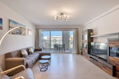 Image de Large & stylish apartment with 2 balconies Jvel1-2
