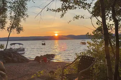 Image de Great Sacandaga Sunset House, Lake Access