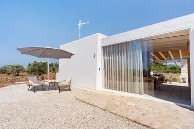 Image de Trullo « La Luz » avec terrasse privée, Wi-Fi et climatisation
