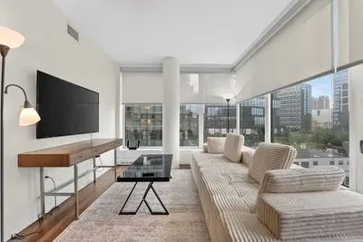 Image de Luxurious 3 Bedroom Apartment in Seaport
