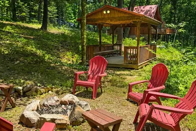 Image de Honey Hideaway cabin on 2. 5 acres fire pit outdoor workout Family Pets Welcome
