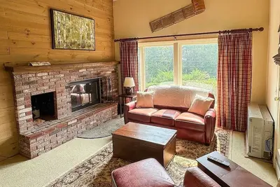 Image de Sugarbush Lower Summit Cozy Condo