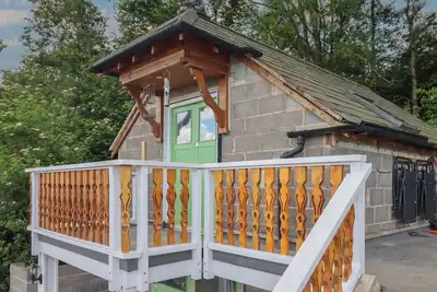 Image de Hay Loft At Ebenezer Chapel, pet friendly, with a garden in Milwr