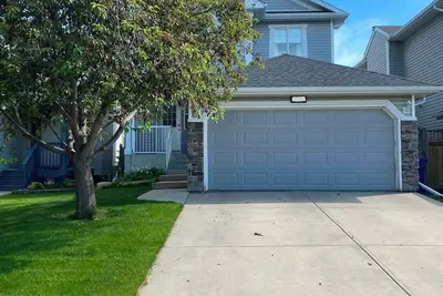 Image de Bright 2-Story 3br Home w/ Backyard Fire Pit Stay! Close to the Rocky Mountains