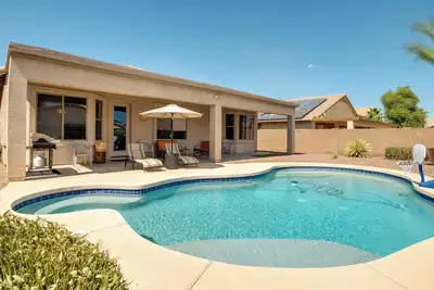 Image de Golf, Gamble, Relax Poolside! Maricopa Desert Home