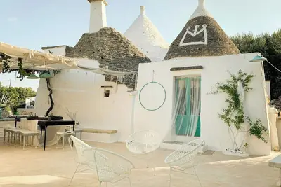 Image de Trullo design dans la vallée d'Itria, dans les Pouilles