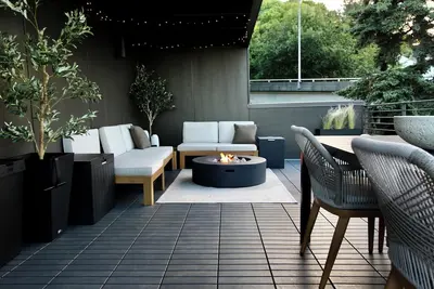 Skyline Rooftop Lounge, Bbq + Fire Pit, with Ac!