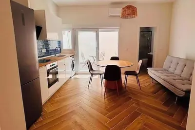 Image de 1 minute from the beach, new house with a patio