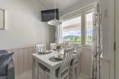 Image de Moonlight 402 | Private Sauna | Free Parking