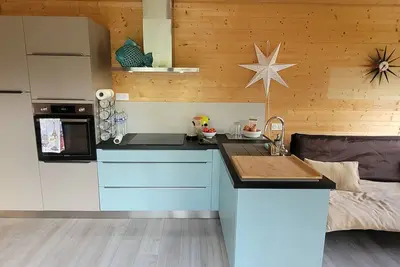 Image de Chalet Tiny T2 proche Cahors avec terrasse et jardin