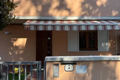 Image de Appartement « La Casetta di Nonna Pia » avec jardin privé, Wi-Fi et climatisation
