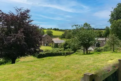 Image de Vue sur Lac-Cottage-Sdb privée avec baignoire et douche-Devon