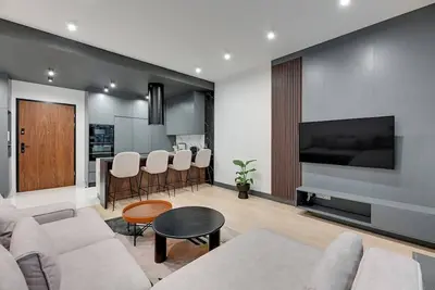 Image de Brabank 20 | Riverside & Balcony | Parking