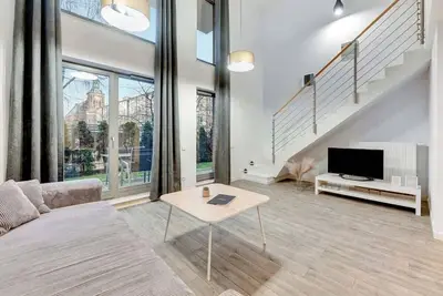 Image de Waterlane F5 | Spa & Pool | Riverside | Two Level