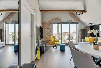 Image de Grano Residence 132 with Balcony | Riverside
