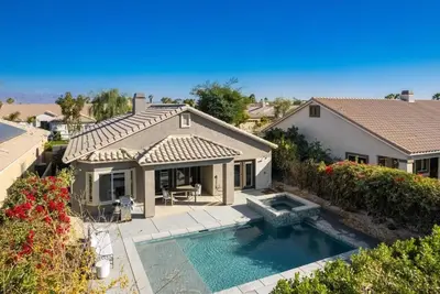 Image de Boho-Chic 3-bedroom house with pool, Ac & entertaining space in tranquil Indio