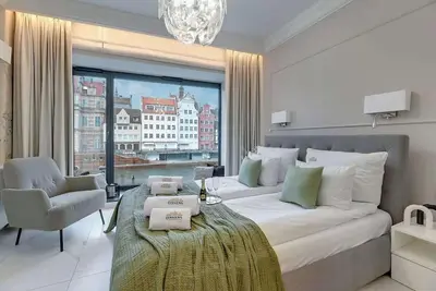 Image de Deo Plaza 117 | River & Old Town  Great View | Spa