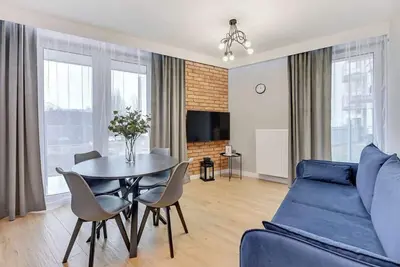 Image de Aura Iv 85 | City Center | near Gdansk Shipyard