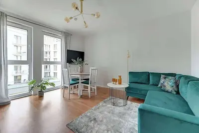 Image de City Center | near Gdansk Shipyard | Aura Iv 20