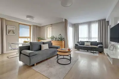 Image de Aura 48 | River View | City Center & Parking