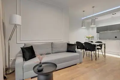 Image de Waterlane E3b | Spa, Pool & Gym | Riverside