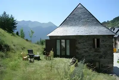 Image de Chalet « Cabaña Vento Norte » avec vue sur la montagne et jardin privé