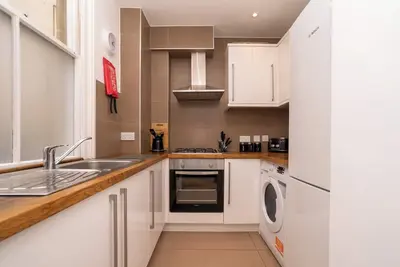 Image de Centrally located 3 bed Townhouse with garden - Pass the Keys