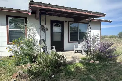 Image de Aruka House-scenic views on the outskirts of town