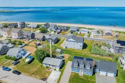 Image de Cape cottage near town neck beach