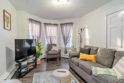 Image de Bright 3br Salem Retreat  2 Free Parking Spots & Self Check-In