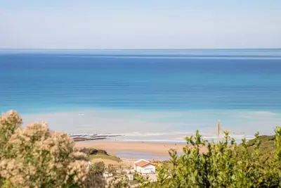 Image de 300 M Plages et Plein Centre MairieT3 Duplex