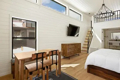 Image de Adventure Cabin