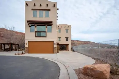 Image de 3bd/3ba Luxury Vacation Home M24 - 3bd/3ba Luxury Vacation Home M24