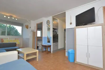 Image de Appartement avec loggia vitrée, proche plage - 3 pers.