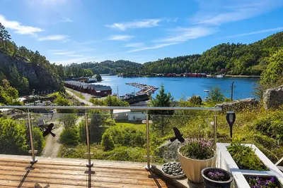 Image de Cabin by the Sea