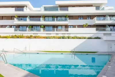 Image de Pool * Free Parking * Balcony * Close to stores