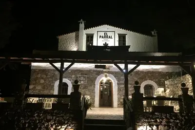 Image de Hostal Posada El Parral – Piscine privée et restaurant au cœur de la Sierra de Cádiz