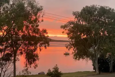 Image de luxurious 2 bedroom unit on Maroochydore River