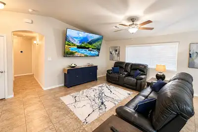 Image de Quiet 4br House in Yuma with Fitness Room / Office, R. O. H2o - Pet Friendly